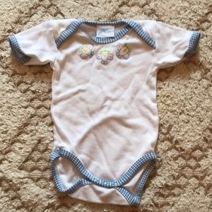 FREE!! ✈️ Boutique plane onesie 6-12‎ mos euc